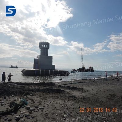 Airbag in gomma nera adatto per sospensioni automobilistiche, macchinari industriali e attrezzature pesanti che richiedono assorbimento degli urti