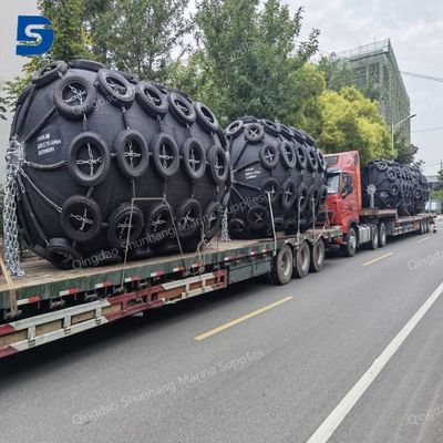 Parabordi in gomma per navi a bassa manutenzione certificati ABS adatti per applicazioni marine Porto di carico Qingdao Durevole