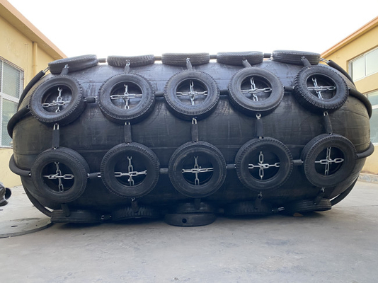 Aggancio di gomma Marine Fenders pneumatica della barca di lunghezza del cuscino ammortizzatore 500mm della nave della rete di Tiro
