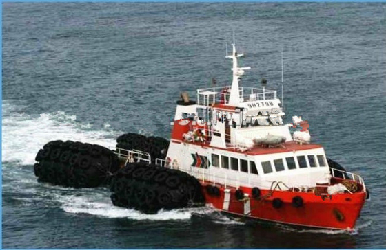 Cuscino ammortizzatore 50kpa Marine Inflatable Rubber Fender dell'imbracatura di ISO17357 80kpa