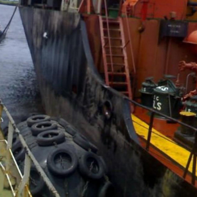 Tipo barca sottomarina 0.08mpa di gomma Marine Dock Fender dell'imbracatura del cuscino ammortizzatore