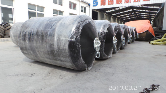 Shunhang BV Certificato EVA Foam Fender Ocean Buoy PU coperto