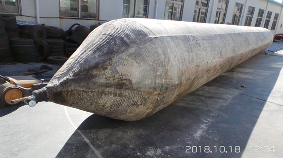 Airbag di gomma da nave affidabile con buona resistenza all'invecchiamento e tenuta all'aria