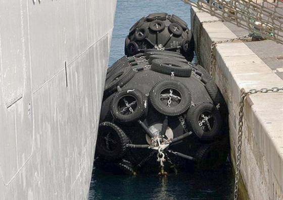 Cuscino ammortizzatore Marine Pneumatic Yokohama Rubber Fender di Tiro degli aerei di protezione del molo