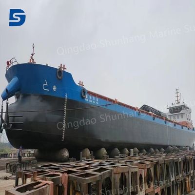 Airbag in gomma nera adatto per sospensioni automobilistiche, macchinari industriali e attrezzature pesanti che richiedono assorbimento degli urti